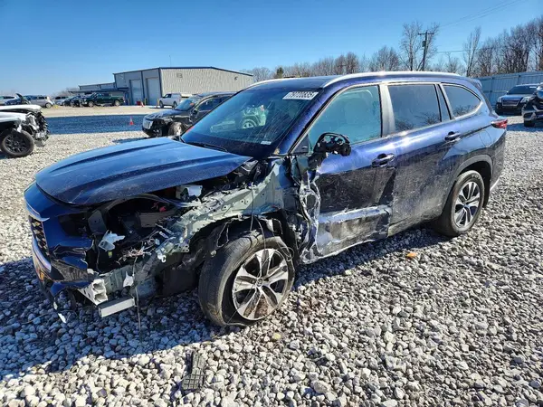 5TDKBRCH8RS631694 2024 TOYOTA HIGHLANDER - Image 1