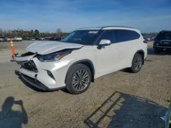 5TDKBRCH8SS648596 2025 TOYOTA HIGHLANDER
