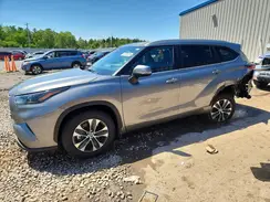 5TDKBRCH8TS705137 2026 TOYOTA HIGHLANDER