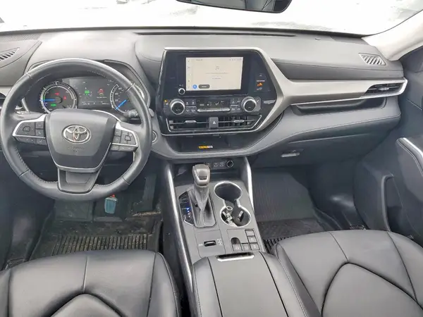 5TDKBRCH9PS111338 2023 TOYOTA HIGHLANDER - Image 8