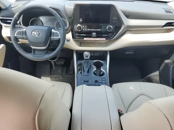 5TDKBRCH9SS662409 2025 TOYOTA HIGHLANDER - Image 8