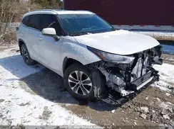 5TDKBRCH9TS696979 2026 TOYOTA HIGHLANDER