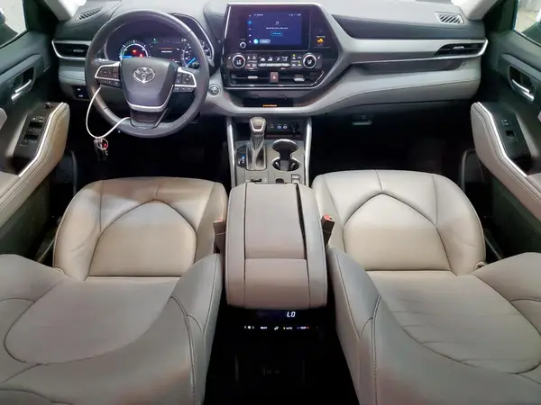 5TDKBRCHXPS116581 2023 TOYOTA HIGHLANDER - Image 8