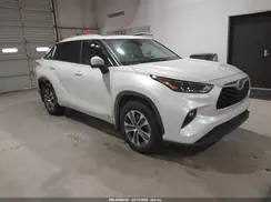 5TDKBRCHXPS117083 2023 TOYOTA HIGHLANDER