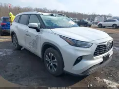 5TDKBRCHXPS120369 2023 TOYOTA HIGHLANDER