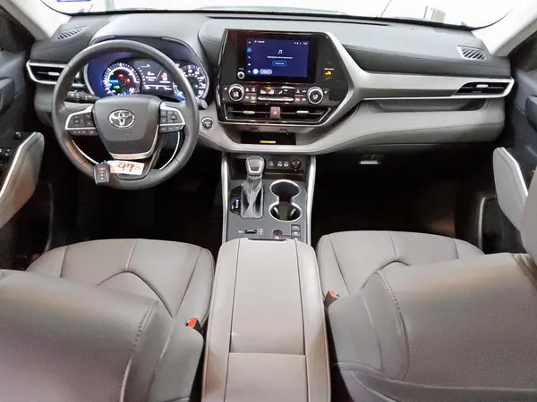 5TDKBRCHXPS133333 2023 TOYOTA HIGHLANDER - Image 8
