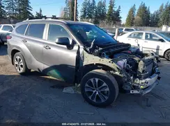 5TDKBRCHXPS579661 2023 TOYOTA HIGHLANDER