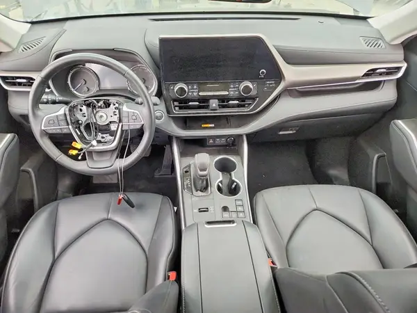 5TDKBRCHXRS608529 2024 TOYOTA HIGHLANDER - Image 8
