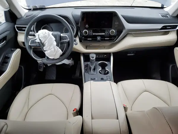 5TDKBRCHXRS615951 2024 TOYOTA HIGHLANDER - Image 8