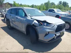 5TDKBRCHXSS674035 2025 TOYOTA HIGHLANDER