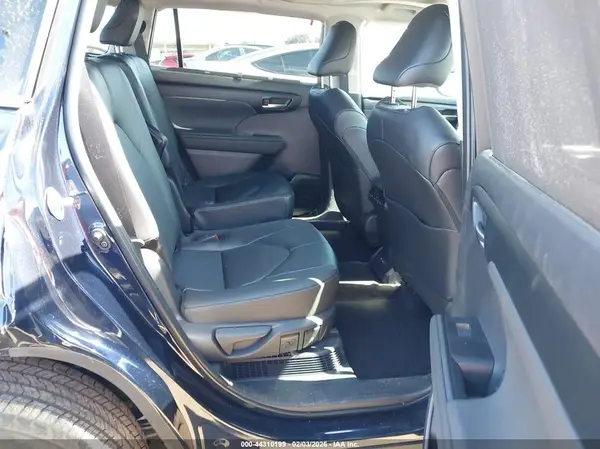 5TDKBRCHXSS685360 2025 TOYOTA HIGHLANDER - Image 8