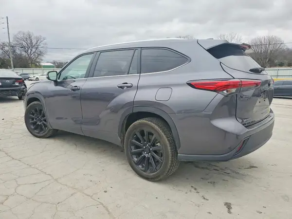 5TDKDRAH0PS004014 2023 TOYOTA HIGHLANDER - Image 2
