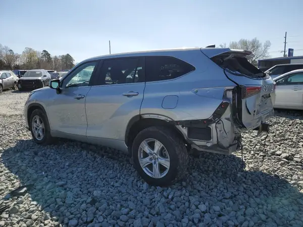 5TDKDRAH0PS005356 2023 TOYOTA HIGHLANDER - Image 2