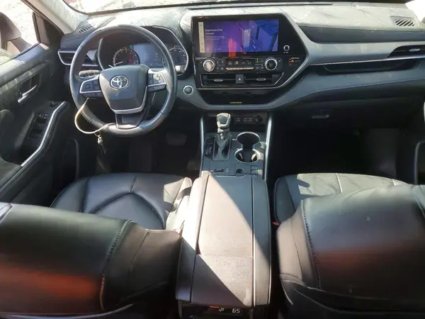 5TDKDRAH0PS006216 2023 TOYOTA HIGHLANDER - Image 8