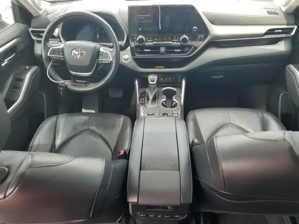 5TDKDRAH0PS019676 2023 TOYOTA HIGHLANDER - Image 8