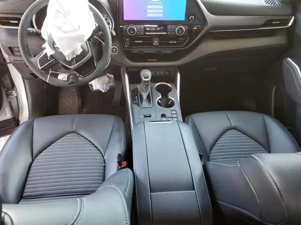 5TDKDRAH0PS021900 2023 TOYOTA HIGHLANDER - Image 8