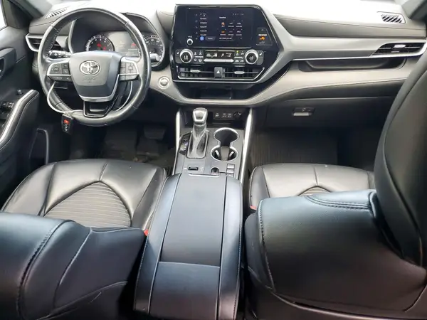 5TDKDRAH0PS025137 2023 TOYOTA HIGHLANDER - Image 8