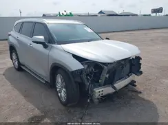 5TDKDRAH0PS028457 2023 TOYOTA HIGHLANDER