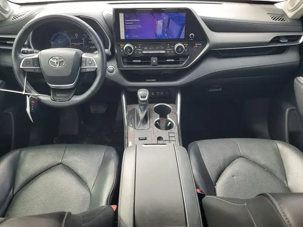 5TDKDRAH0PS037434 2023 TOYOTA HIGHLANDER - Image 8