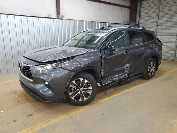 5TDKDRAH0PS037949 2023 TOYOTA HIGHLANDER - Image 1
