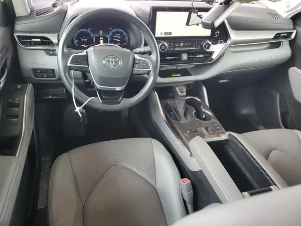 5TDKDRAH0PS039765 2023 TOYOTA HIGHLANDER - Image 8