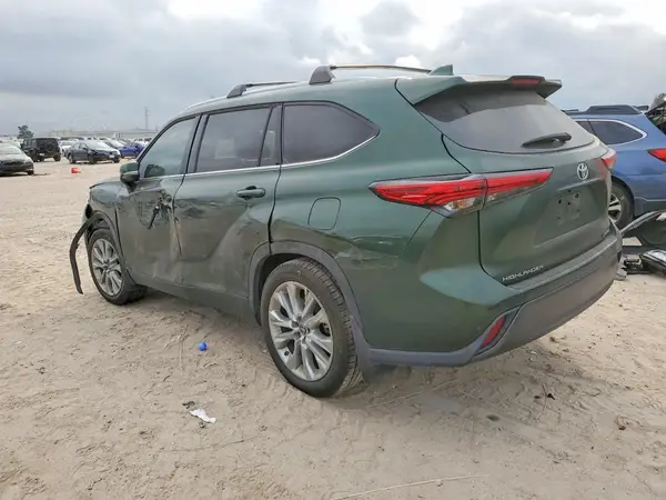 5TDKDRAH0PS501726 2023 TOYOTA HIGHLANDER - Image 2