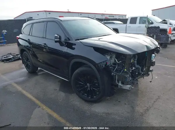 5TDKDRAH0PS516095 2023 TOYOTA HIGHLANDER - Image 1