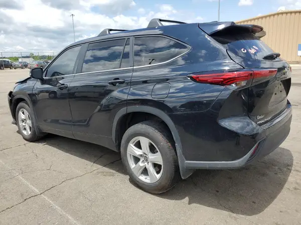 5TDKDRAH0PS517442 2023 TOYOTA HIGHLANDER - Image 2