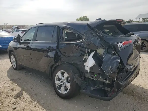 5TDKDRAH0PS524715 2023 TOYOTA HIGHLANDER - Image 2
