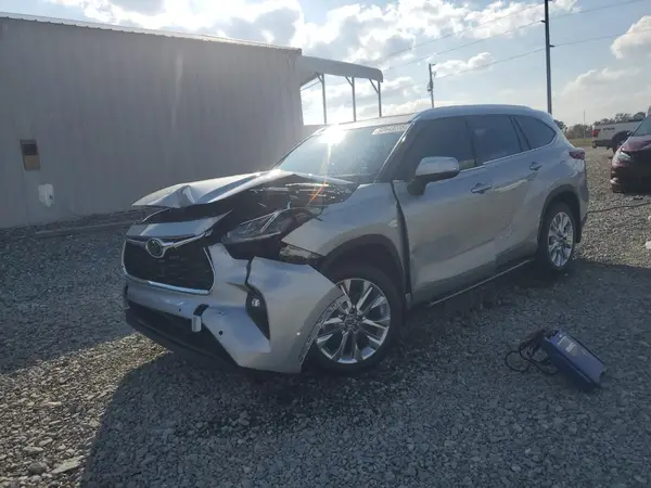 5TDKDRAH0RS051420 2024 TOYOTA HIGHLANDER - Image 1