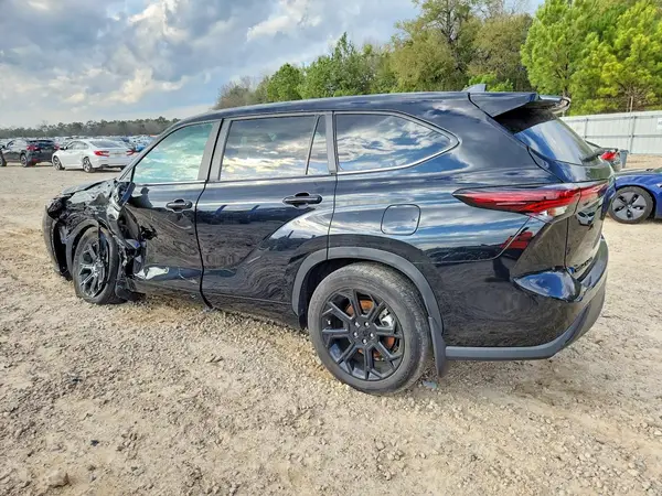 5TDKDRAH0RS532655 2024 TOYOTA HIGHLANDER - Image 2