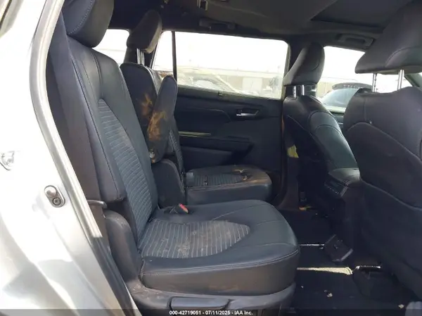 5TDKDRAH0RS537497 2024 TOYOTA HIGHLANDER - Image 8