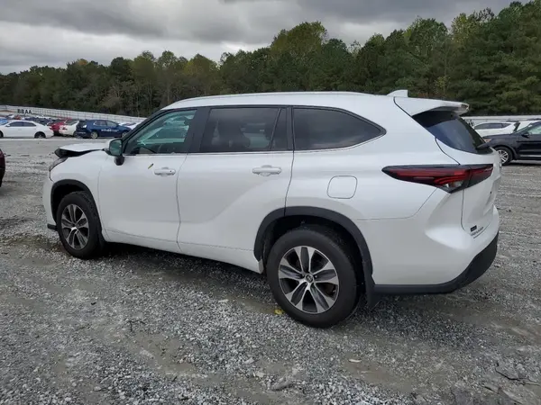 5TDKDRAH0RS546524 2024 TOYOTA HIGHLANDER - Image 2