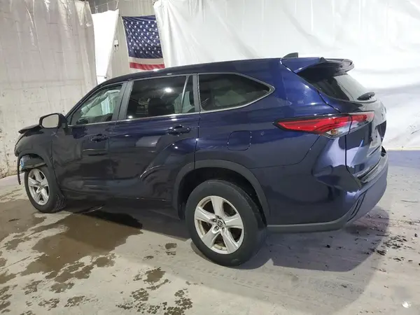 5TDKDRAH1PS029875 2023 TOYOTA HIGHLANDER - Image 2
