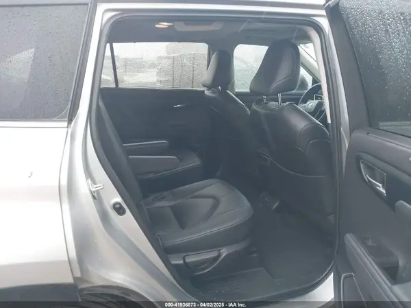5TDKDRAH1PS034509 2023 TOYOTA HIGHLANDER - Image 8