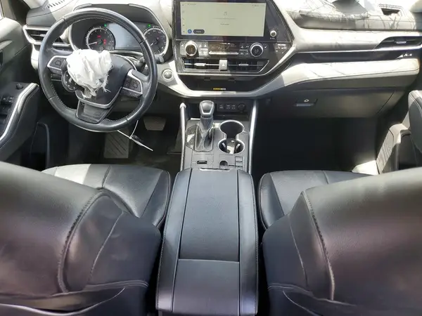 5TDKDRAH1PS034820 2023 TOYOTA HIGHLANDER - Image 8