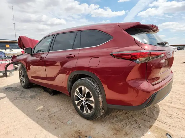 5TDKDRAH1PS036485 2023 TOYOTA HIGHLANDER - Image 2