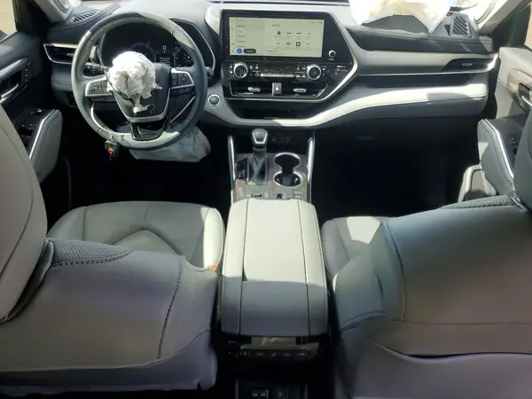 5TDKDRAH1PS036499 2023 TOYOTA HIGHLANDER - Image 8