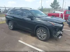 5TDKDRAH1PS043842 2023 TOYOTA HIGHLANDER