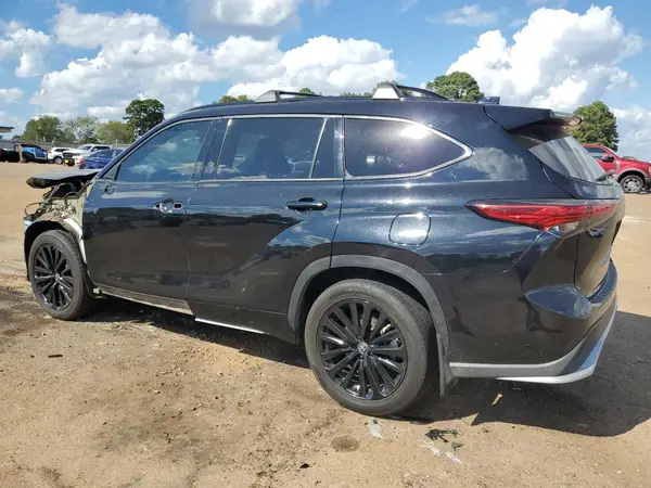 5TDKDRAH1PS510970 2023 TOYOTA HIGHLANDER - Image 2