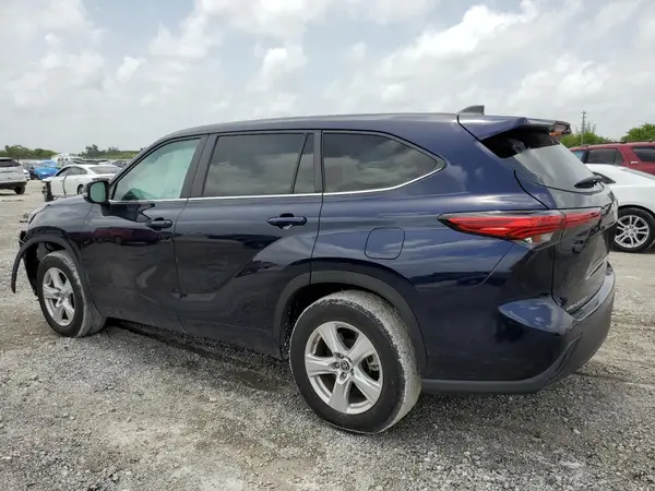 5TDKDRAH1PS514632 2023 TOYOTA HIGHLANDER - Image 2