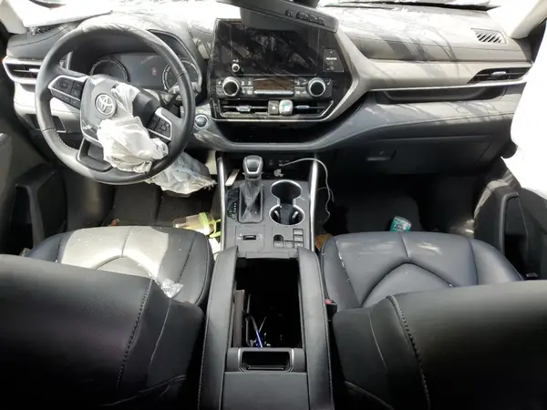 5TDKDRAH1PS516882 2023 TOYOTA HIGHLANDER - Image 8
