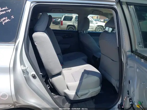 5TDKDRAH1PS526764 2023 TOYOTA HIGHLANDER - Image 8