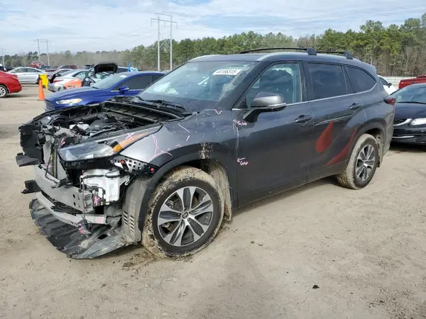 5TDKDRAH1RS052642 2024 TOYOTA HIGHLANDER - Image 1