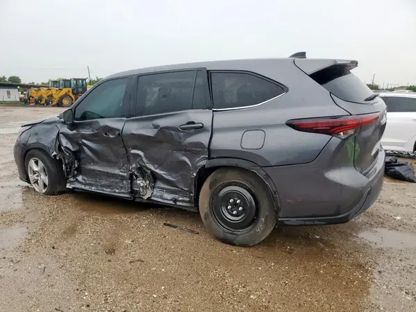 5TDKDRAH1RS529926 2024 TOYOTA HIGHLANDER - Image 2