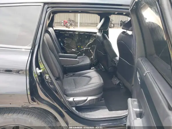 5TDKDRAH1RS534379 2024 TOYOTA HIGHLANDER - Image 8