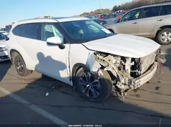 5TDKDRAH1RS542854 2024 TOYOTA HIGHLANDER