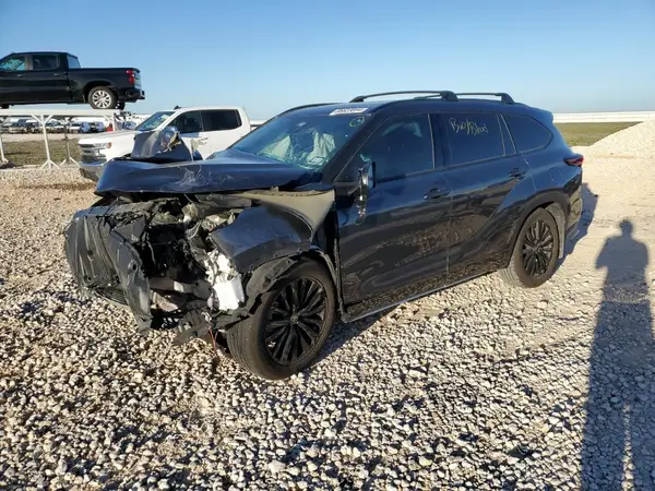 5TDKDRAH1RS544488 2024 TOYOTA HIGHLANDER - Image 1