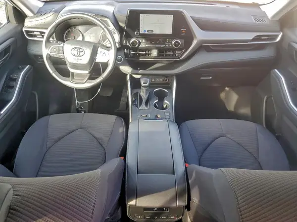 5TDKDRAH1SS551608 2025 TOYOTA HIGHLANDER - Image 8