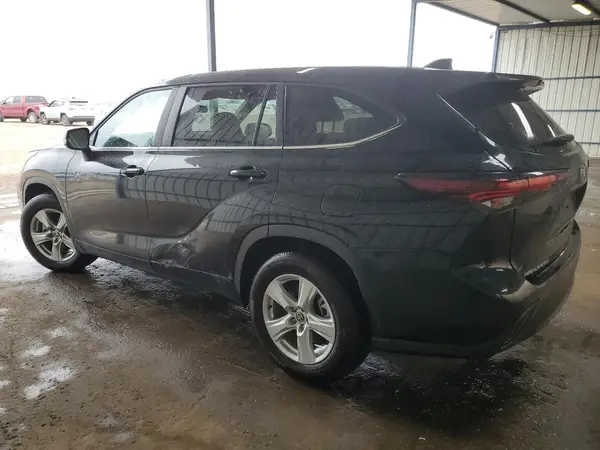 5TDKDRAH1SS555027 2025 TOYOTA HIGHLANDER - Image 2